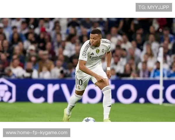 姆巴佩强势连续加速摆脱防守：速度与直觉的极致演绎