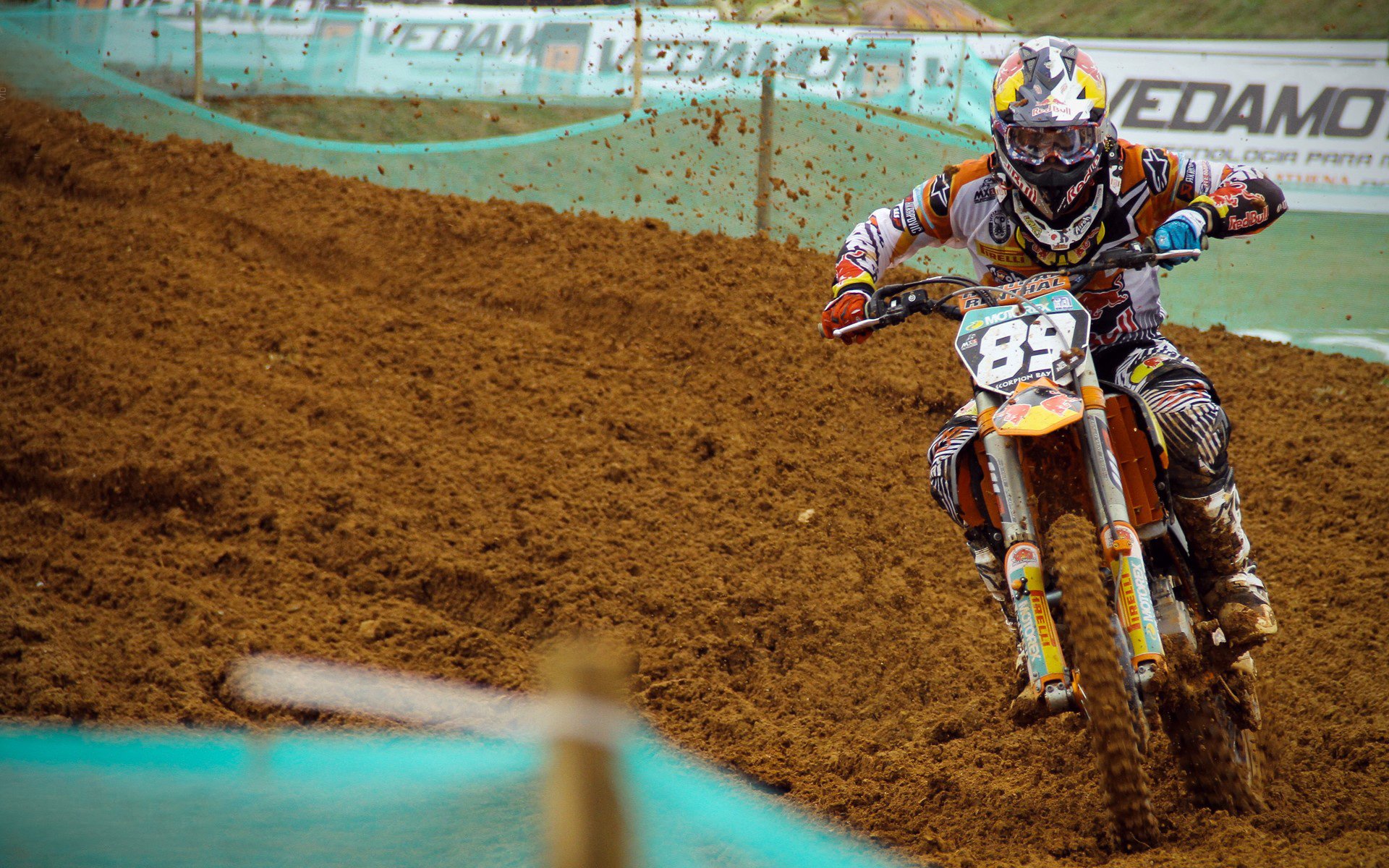 开云官方网站-五大联赛是否通过设置边路节奏点扰乱防守系统重心,五大联赛边锋 第1张 开云官方网站-五大联赛是否通过设置边路节奏点扰乱防守系统重心,五大联赛边锋 第1张